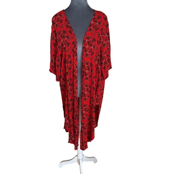Torrid Floral Kimono Cardigan Open Front Red Black Plus Size 00/0 - Picture 2 of 6